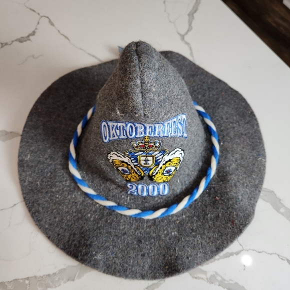 VINTAGE Y2K OKTOBERFEST 2000 PEASANT HAT - Picture 8 of 8